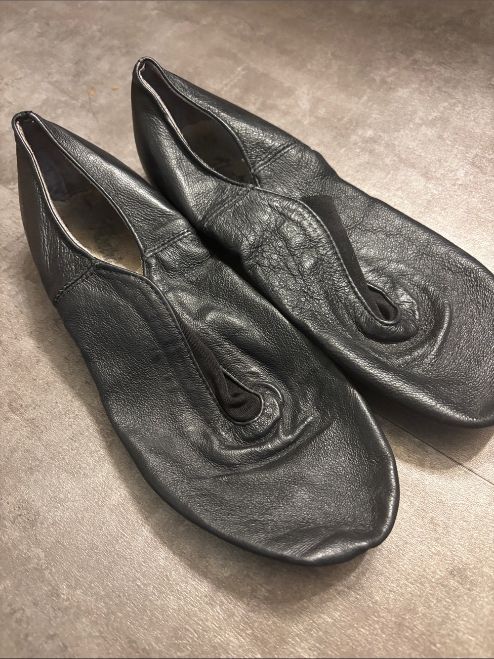 Theatricals Leather Slip-On Jazz Shoes